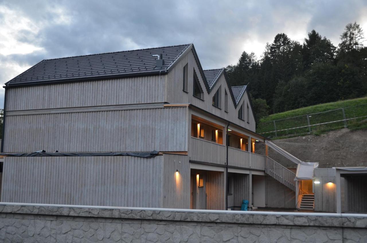 Oberwoelz StadtZum Wohle公寓式酒店 外观 照片